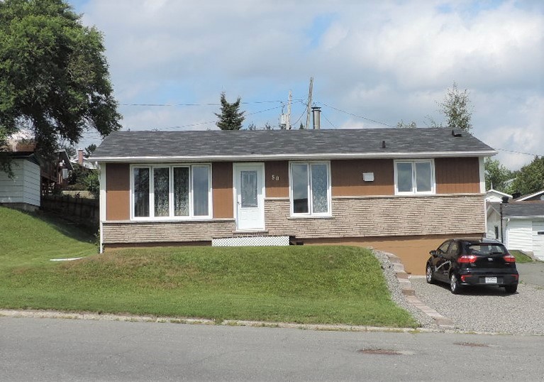 À louer et à vendre Ville de LebelsurQuévillon